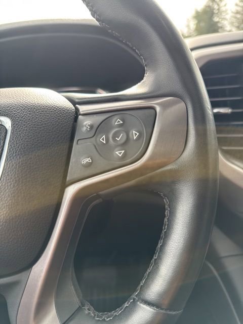 Used 2023 GMC Acadia AT4 w/ Technology Package image 25