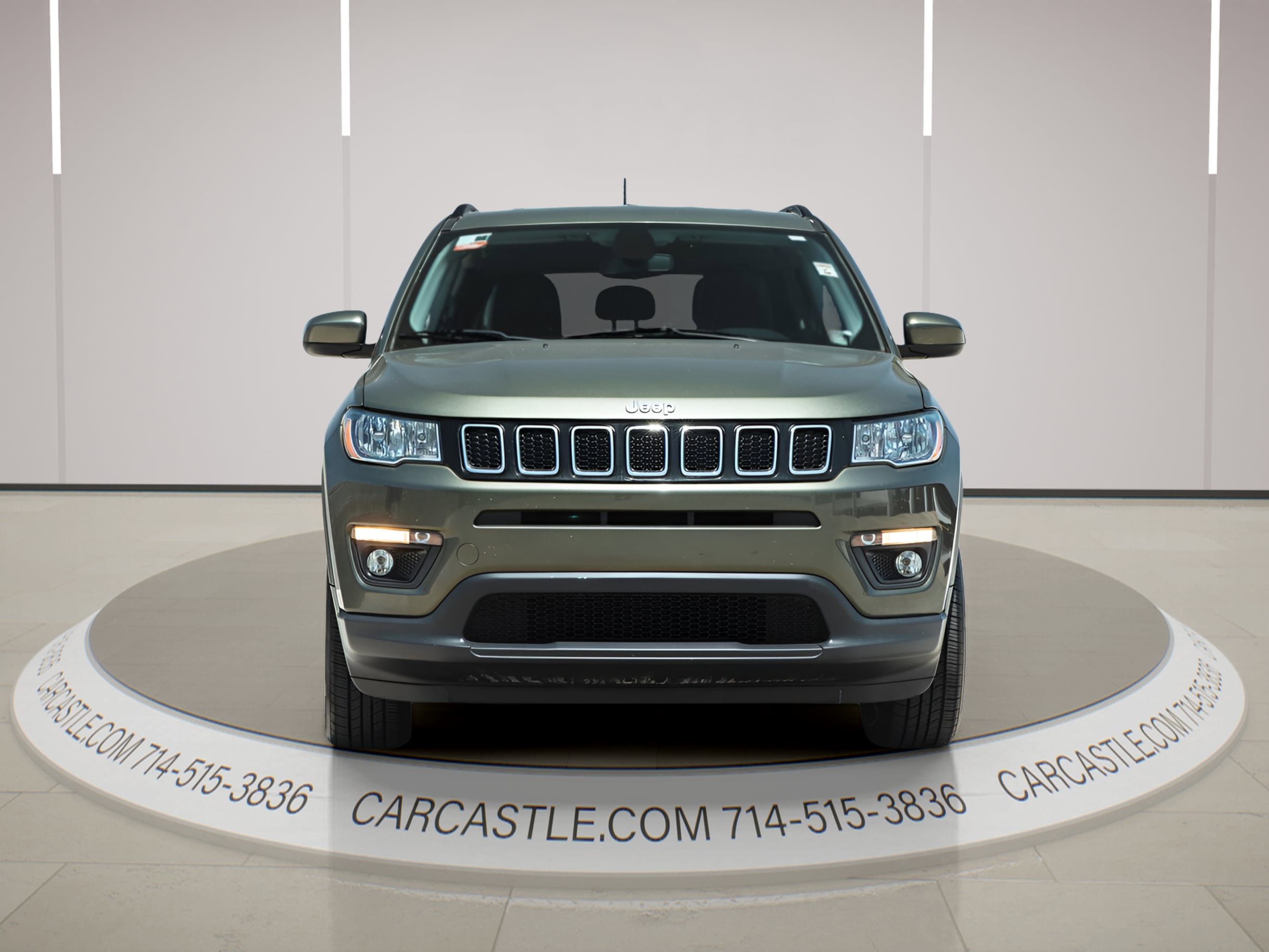 Used 2019 Jeep Compass Latitude AWD/4WD image 3