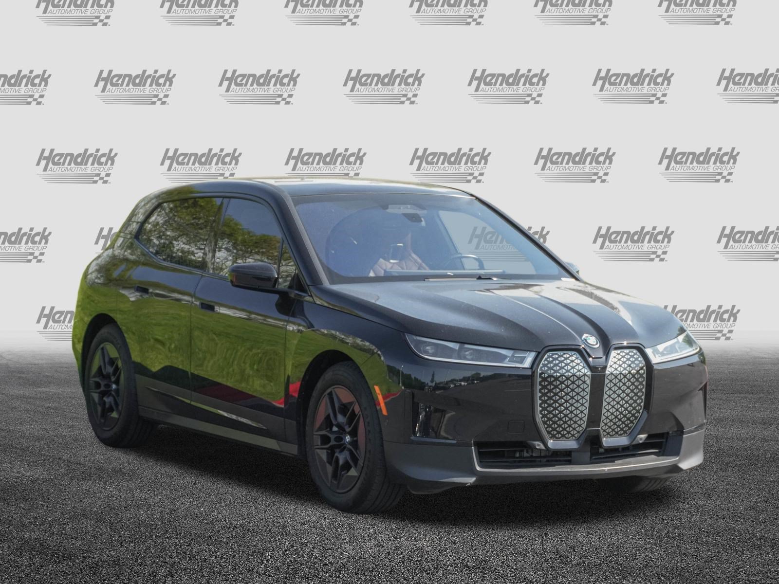 Certified 2023 BMW iX xDrive50 w/ Premium Package AWD/4WD image 2