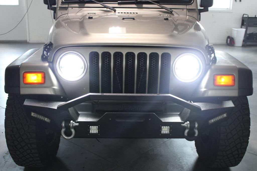 Used 2005 Jeep Wrangler Unlimited AWD/4WD image 37