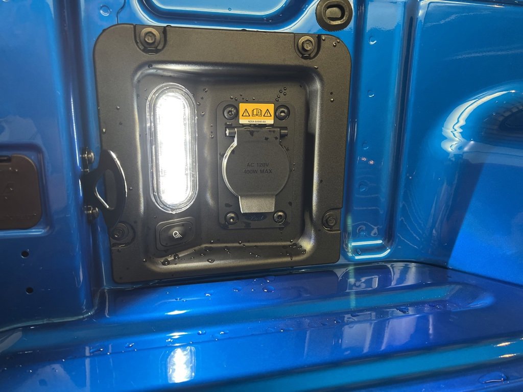 New 2025 Ford Maverick XLT w/ XLT Luxury Package image 26