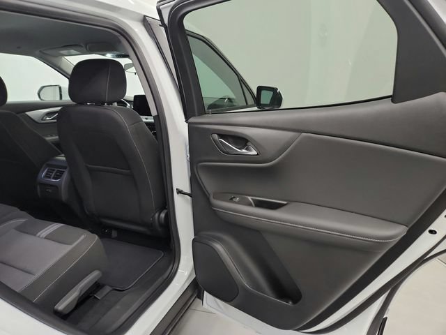 New 2026 Chevrolet Blazer LT FWD image 28