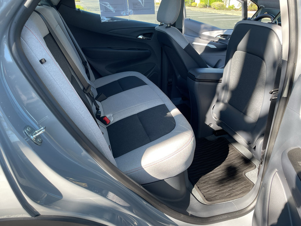 Used 2020 Chevrolet Bolt LT image 41