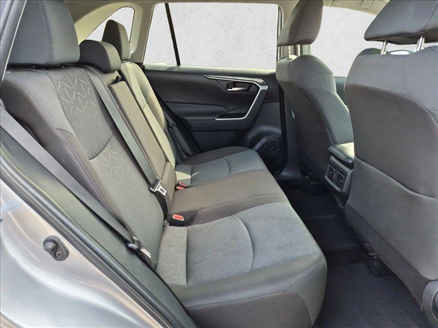 Used 2025 Toyota RAV4 XLE w/ Weather Package AWD/4WD image 19