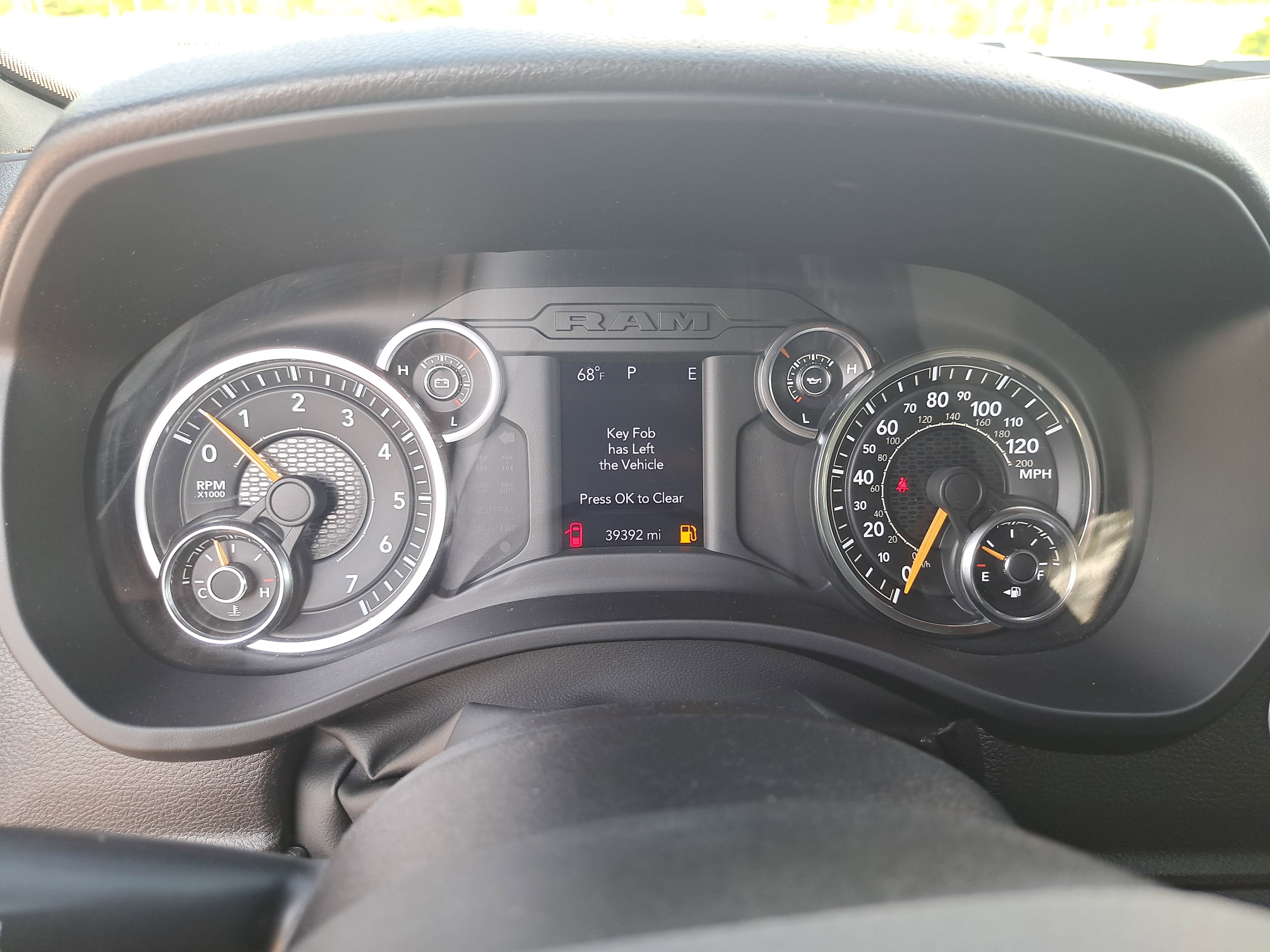 Used 2022 RAM 1500 Big Horn AWD/4WD image 18