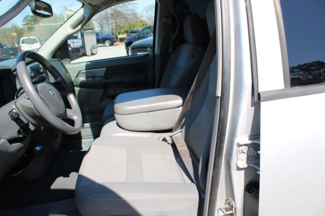 Used 2009 Dodge Ram 2500 Truck SLT AWD/4WD image 16