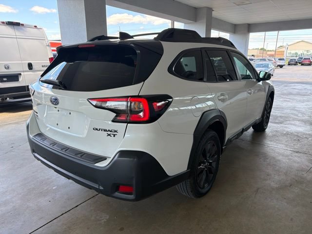 Used 2025 Subaru Outback Onyx Edition XT AWD/4WD image 9