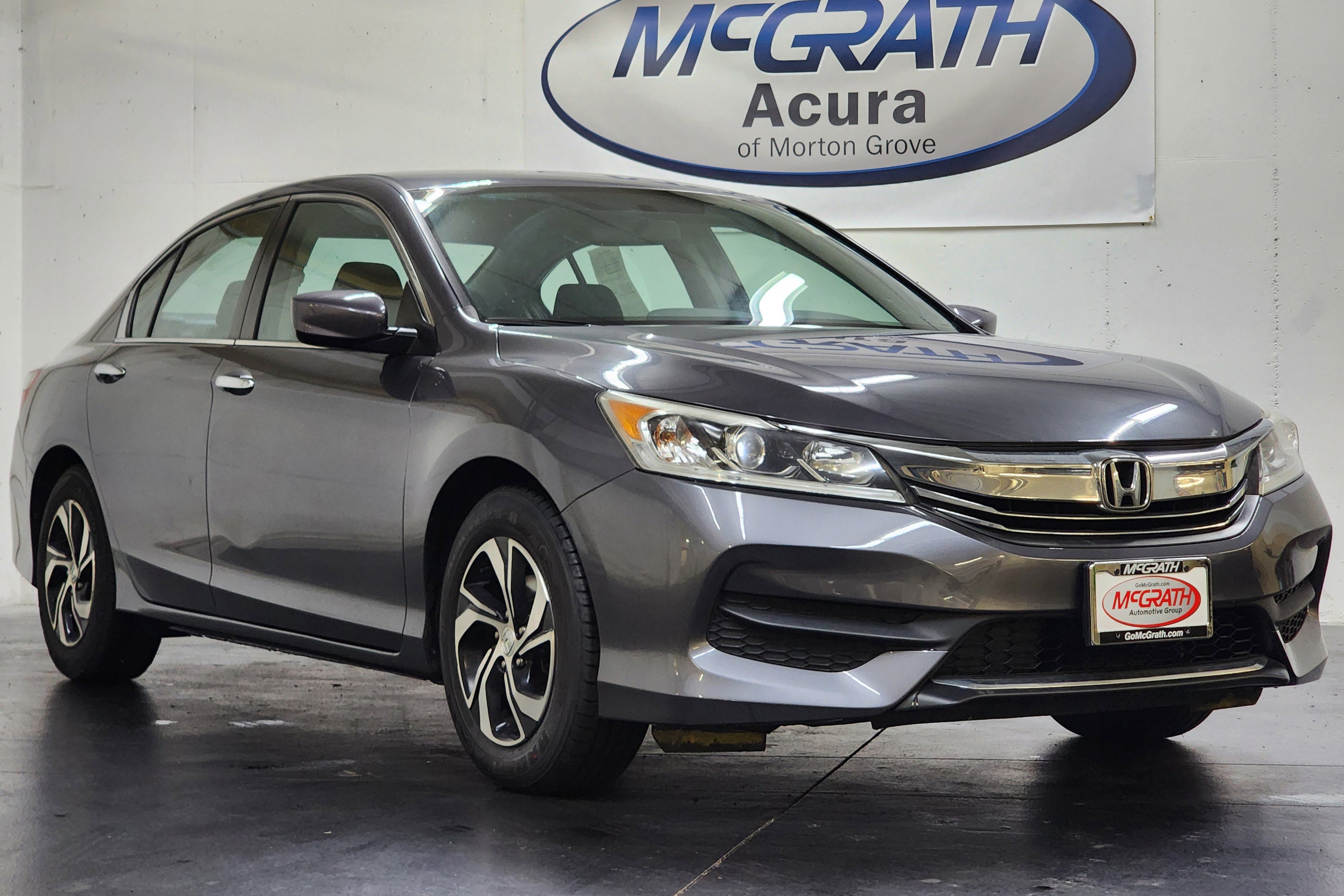 Used 2017 Honda Accord LX image 2
