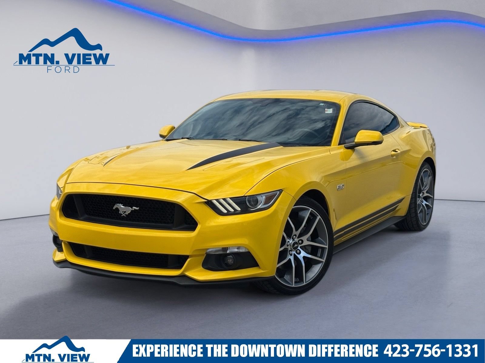 Used 2015 Ford Mustang GT Premium w/ Equipment Group 401A RWD image 1