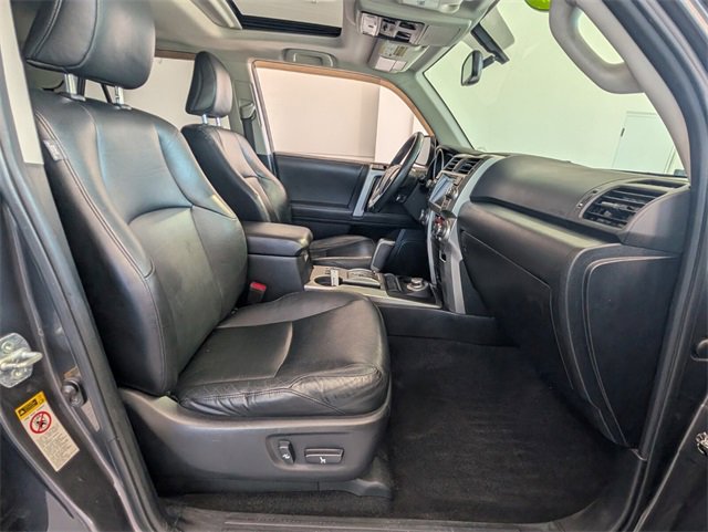 Used 2010 Toyota 4Runner Limited image 15