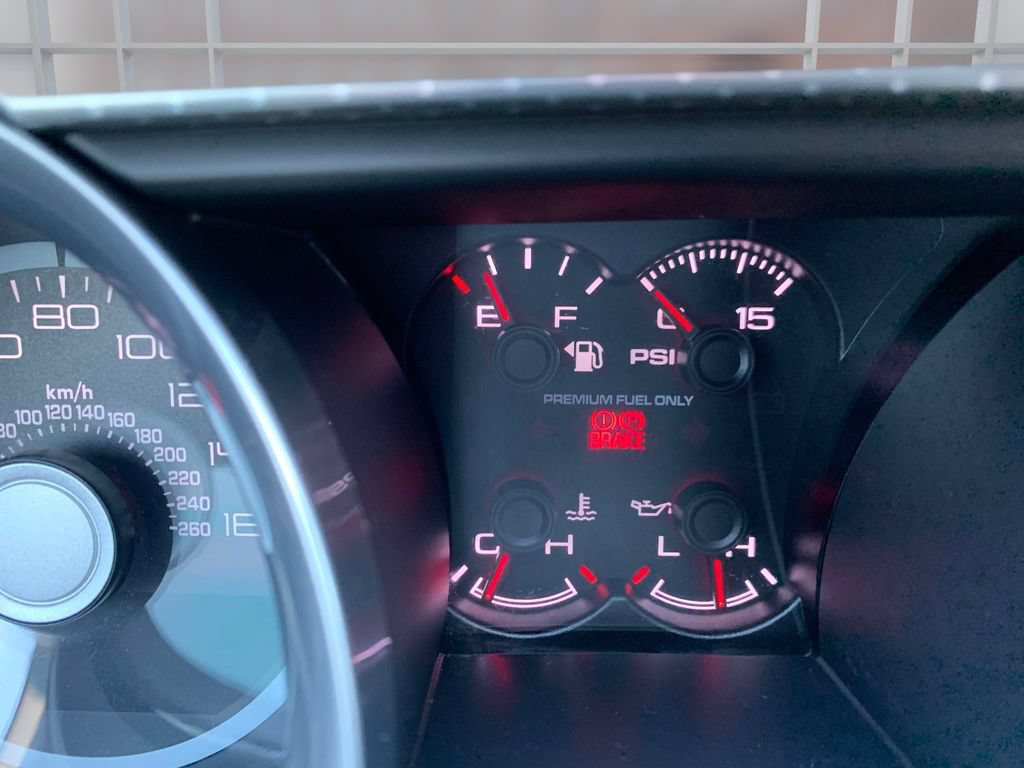 Used 2011 Ford Mustang Shelby GT500 w/ SVT Performance Pkg RWD image 33