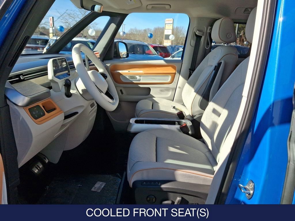 New 2025 Volkswagen ID. Buzz 1st Edition image 10