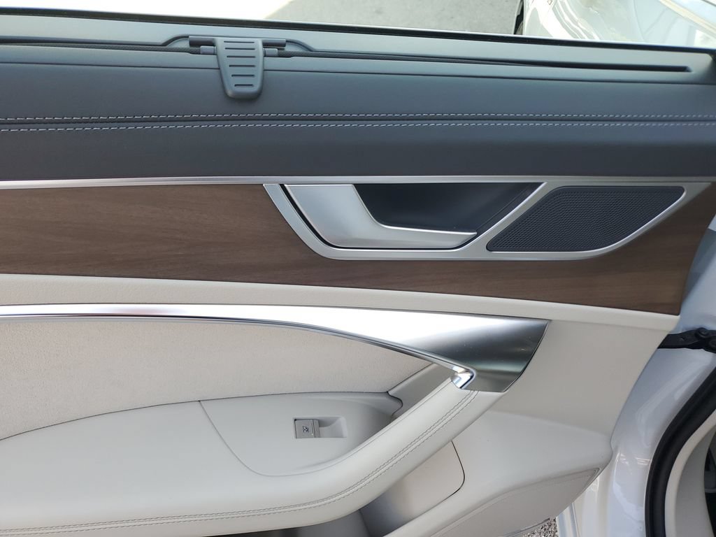 Certified 2025 Audi A6 3.0T Prestige AWD/4WD image 19