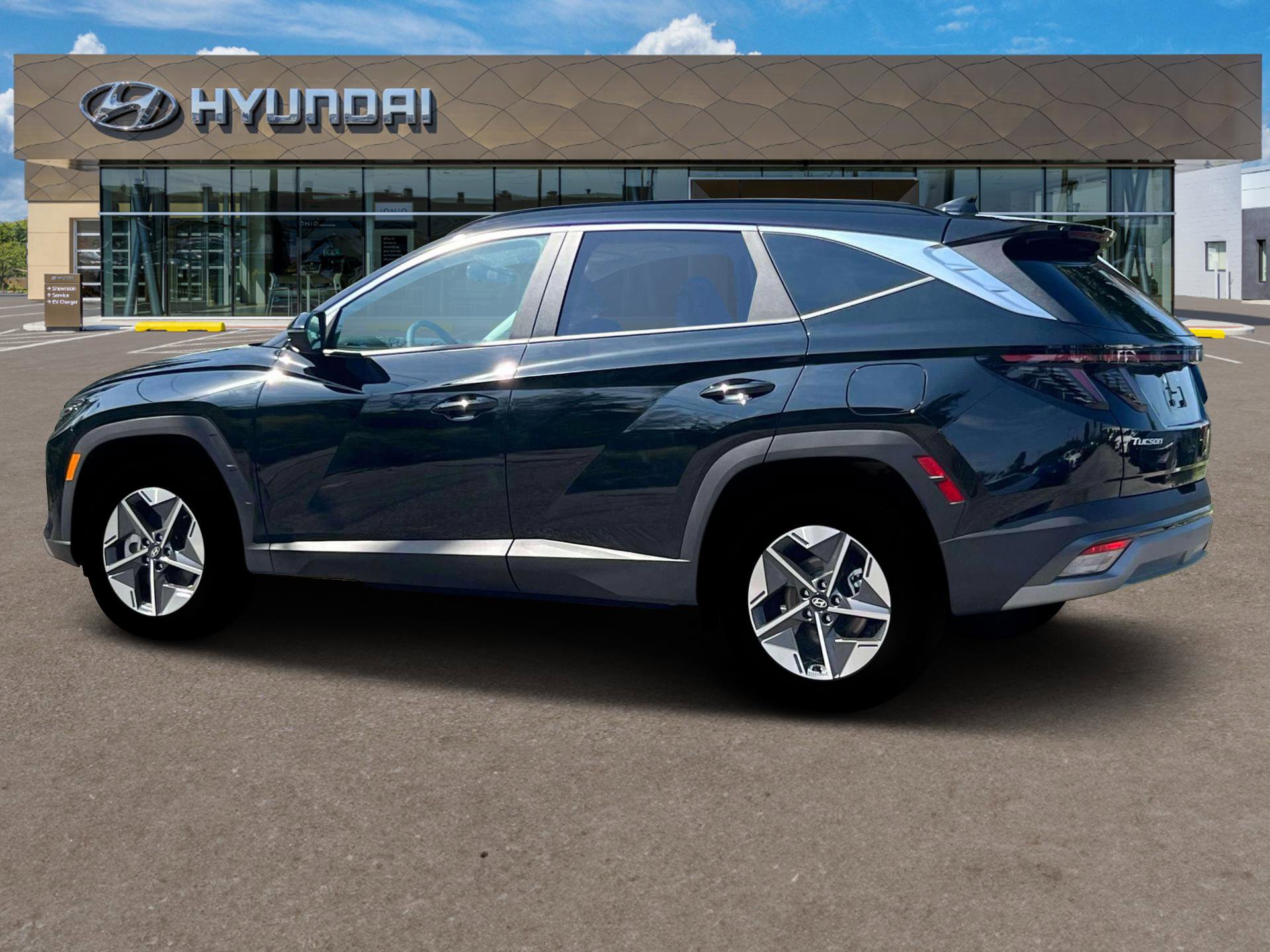New 2025 Hyundai Tucson SEL image 4