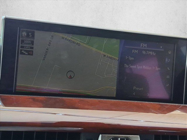 Used 2018 Lexus LX 570 4WD w/ Luxury Package image 10