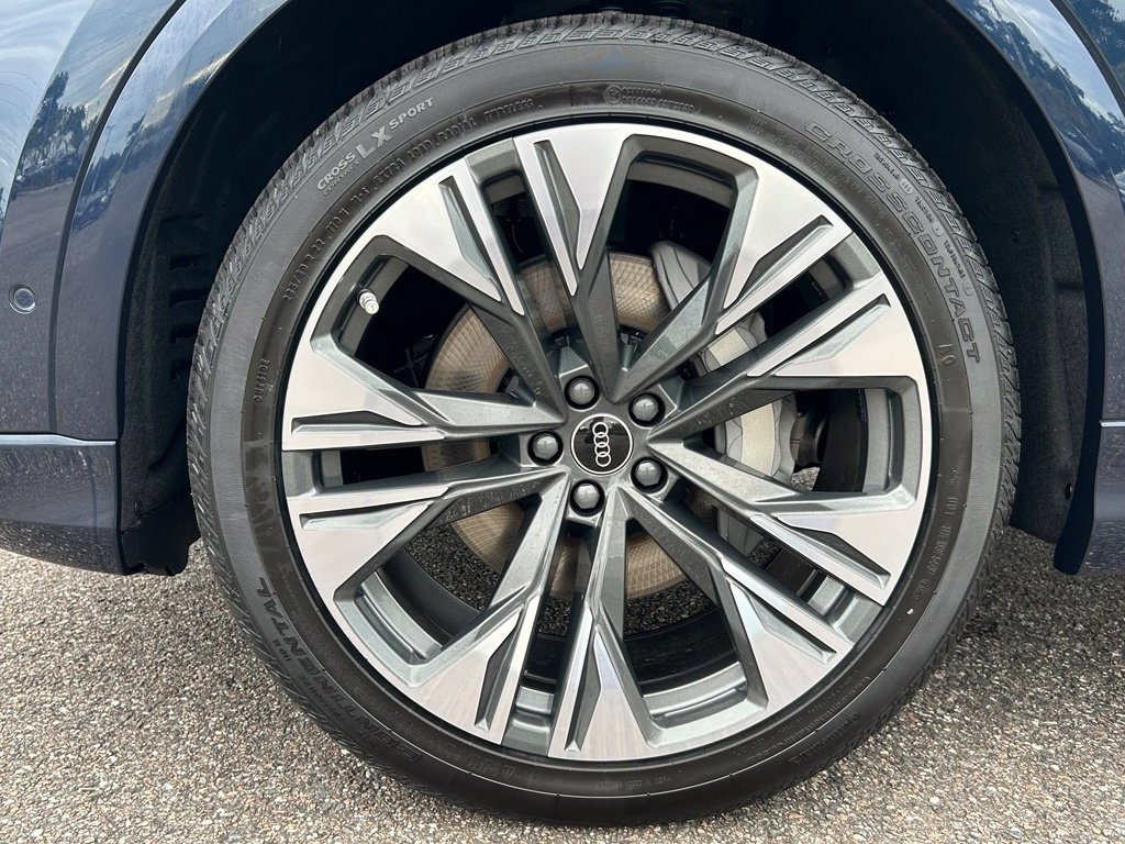 New 2027 Audi Q8 Premium Plus AWD/4WD image 36