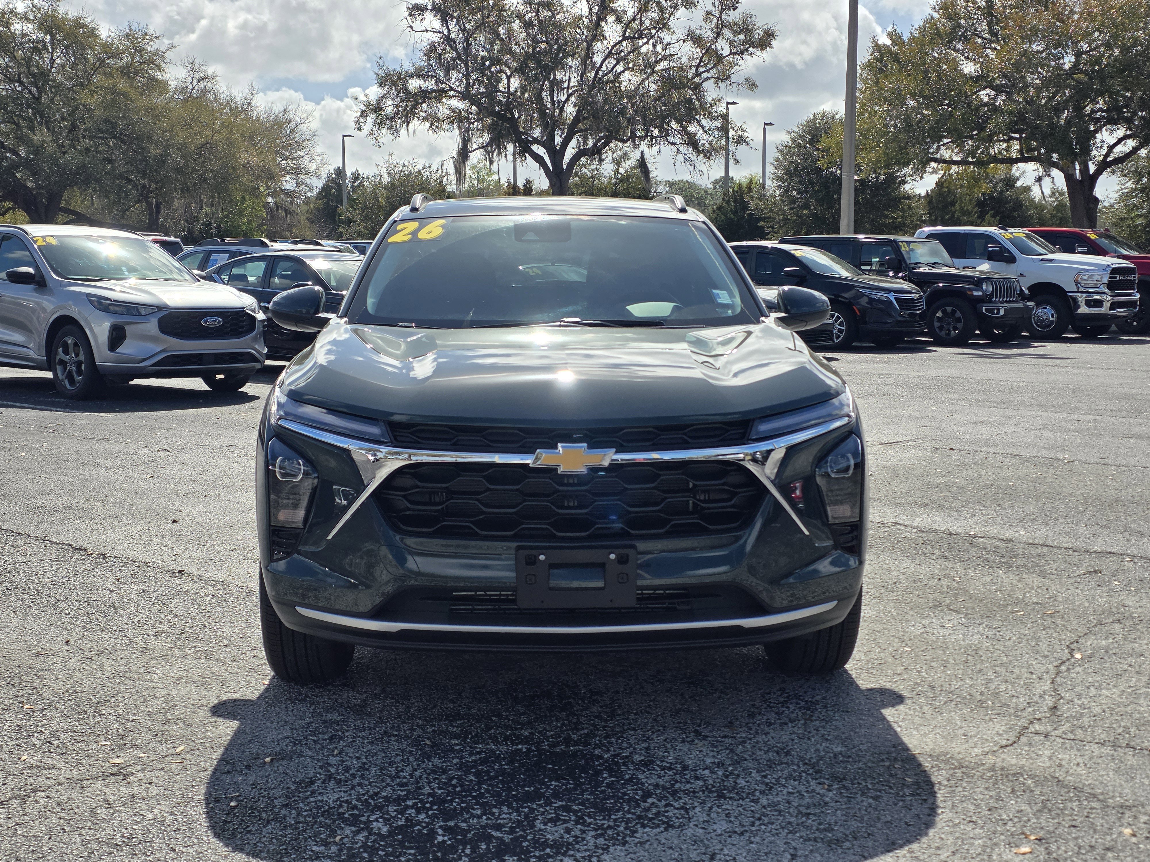 New 2026 Chevrolet Trax LT w/ Driver Confidence Package image 12