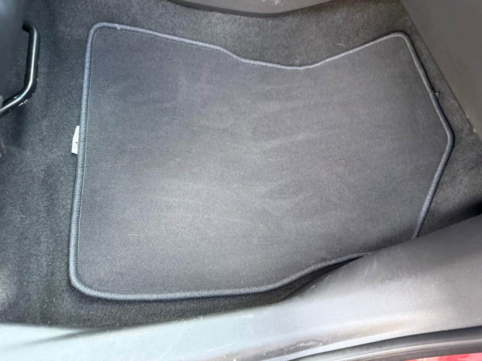 Used 2024 Buick Encore GX Sport Touring image 9