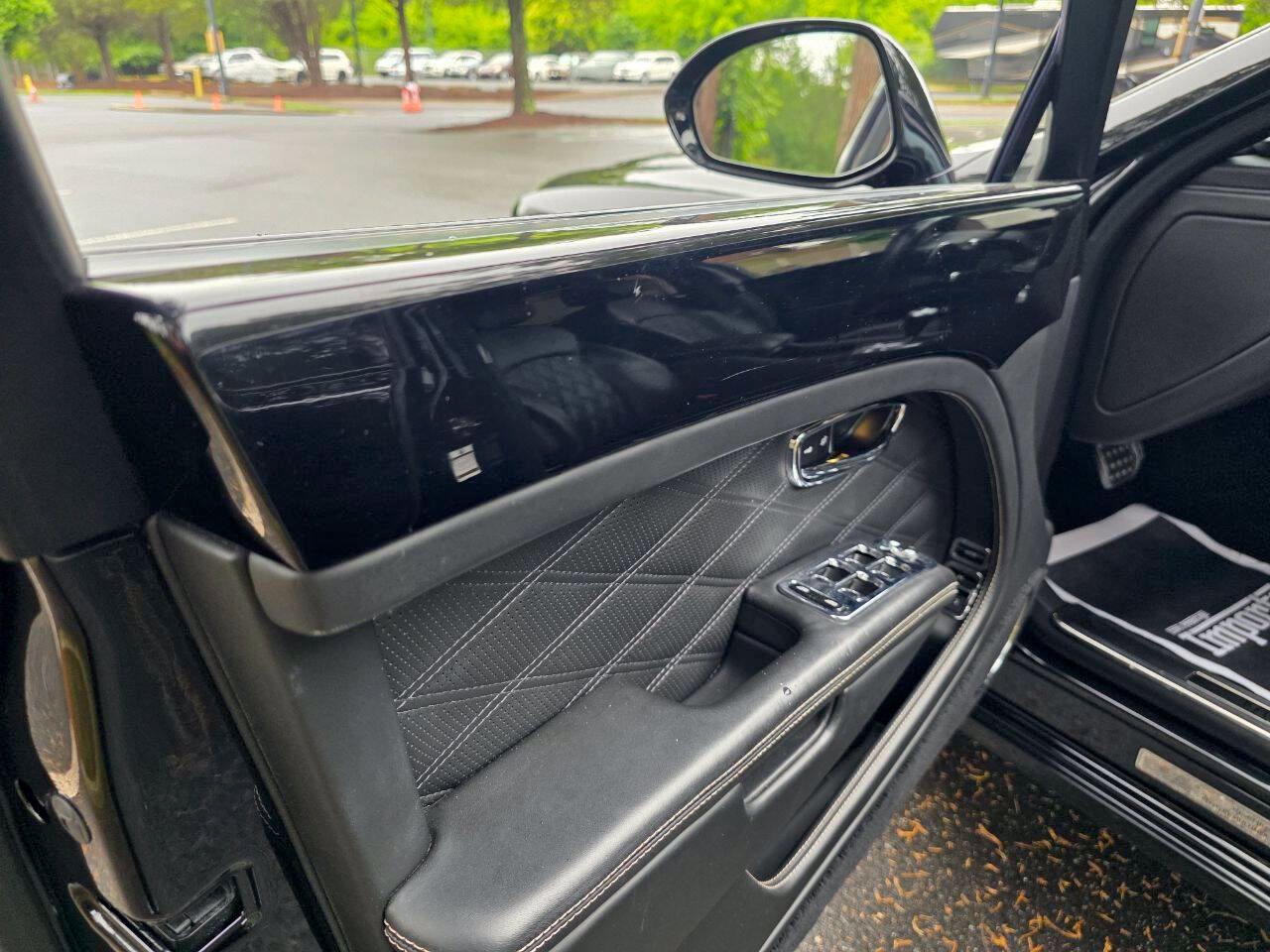 Used 2017 Bentley Mulsanne RWD image 83