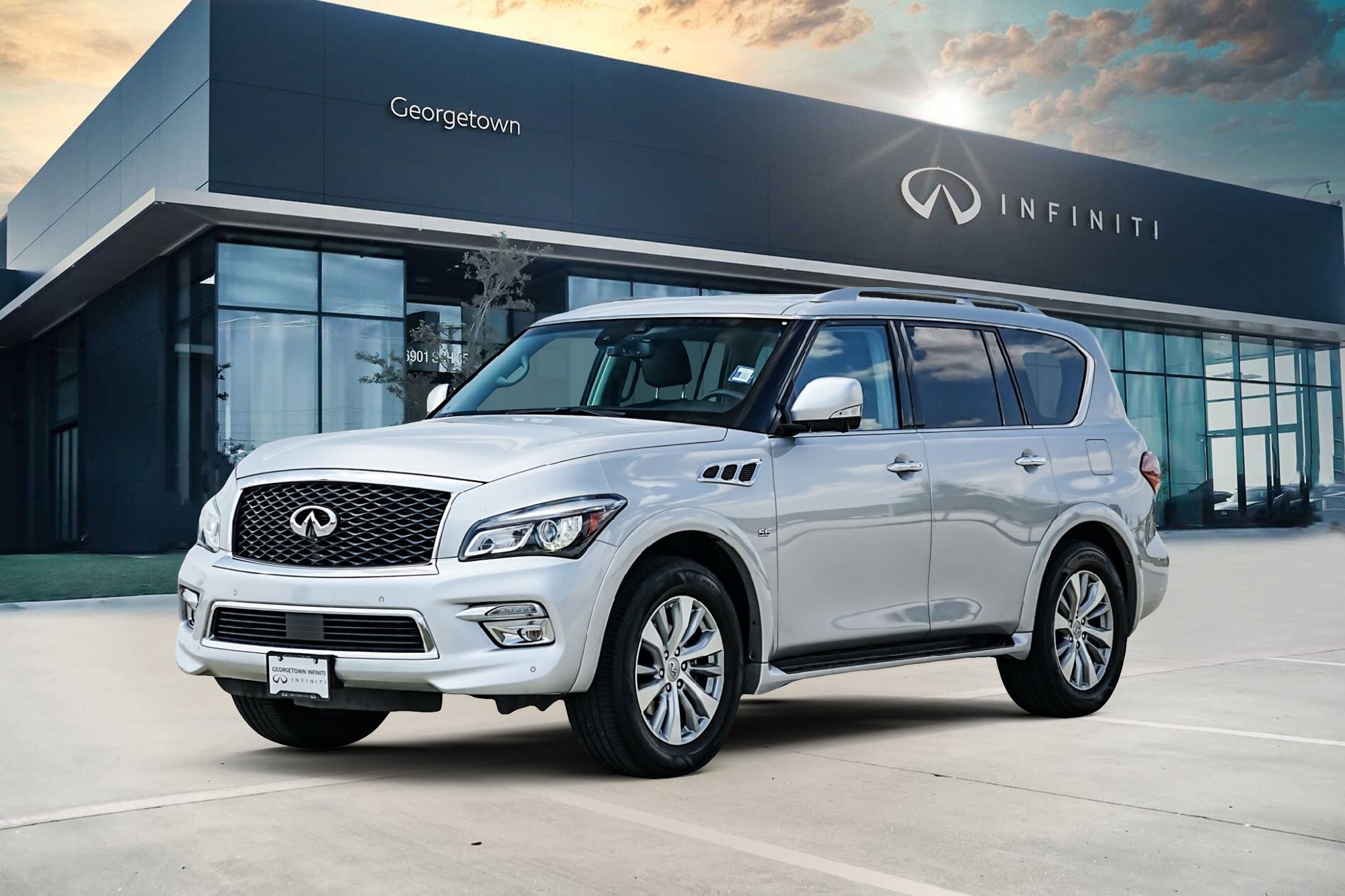 Used 2017 INFINITI QX80 4WD w/ Driver Assistance Package image 9