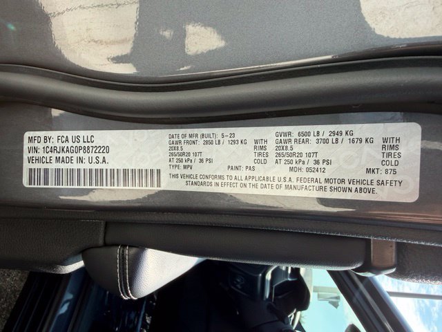 Used 2023 Jeep Grand Cherokee L Laredo AWD/4WD image 49