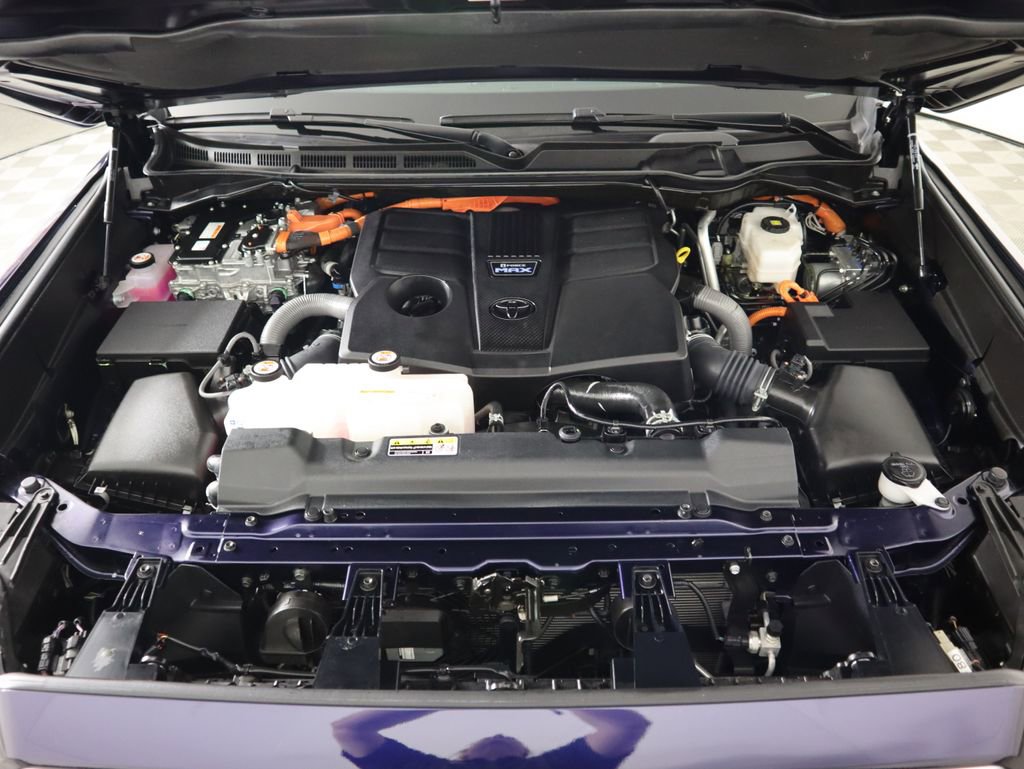 Used 2025 Toyota Sequoia Platinum w/ TRD Off-Road Package image 30