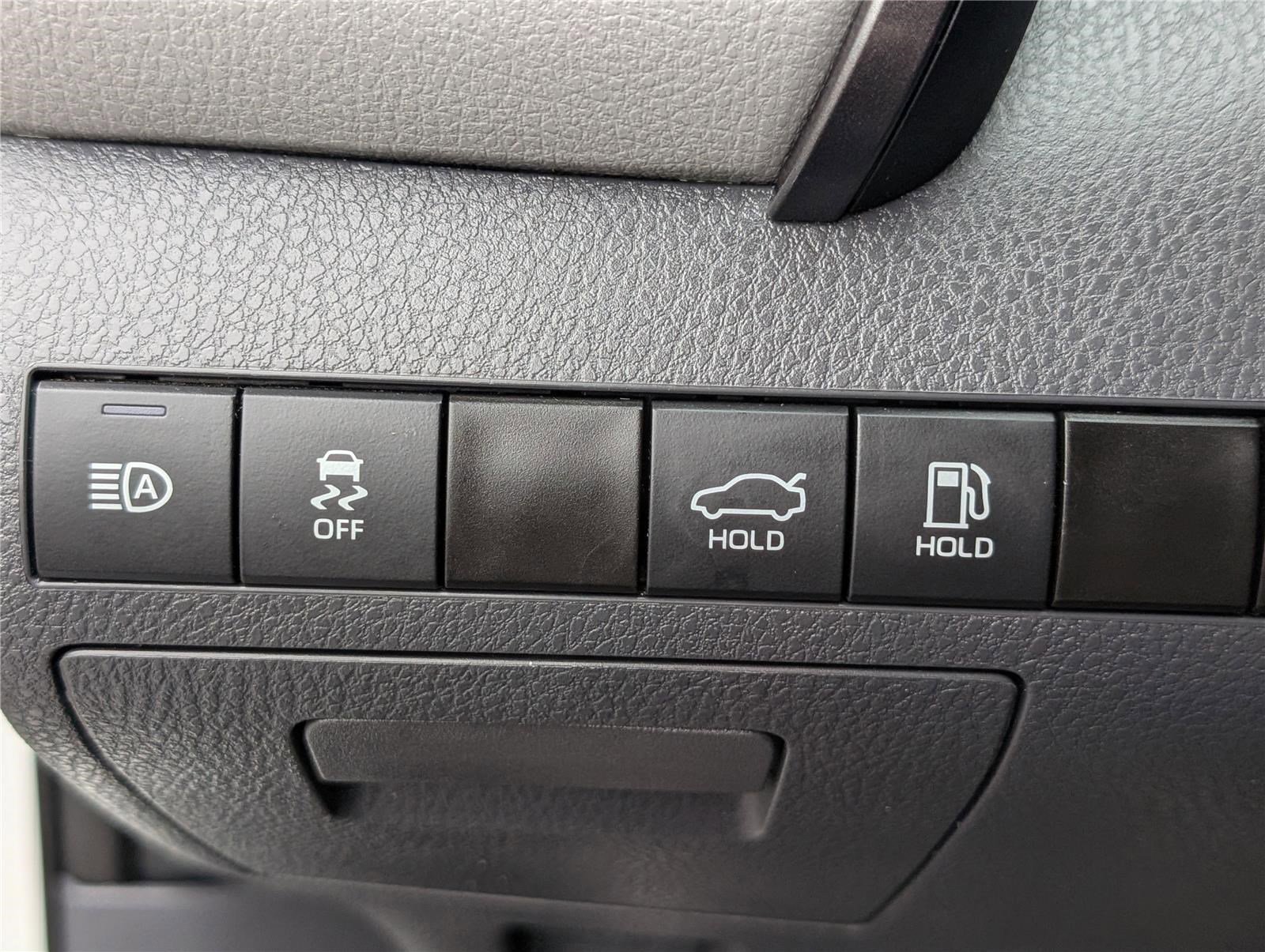 Used 2023 Toyota Camry LE image 20