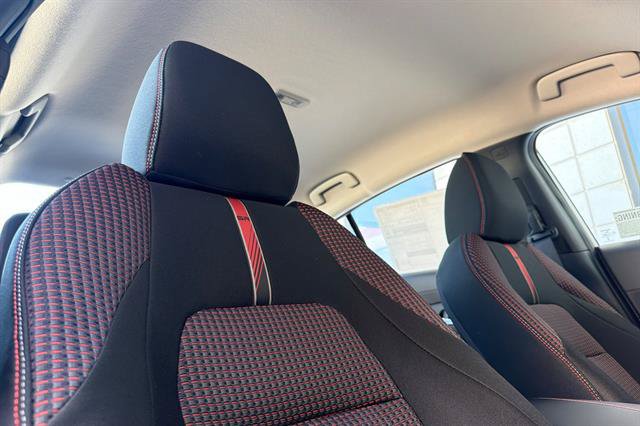 New 2027 Nissan Sentra SR w/ Floor Mat Package FWD image 17