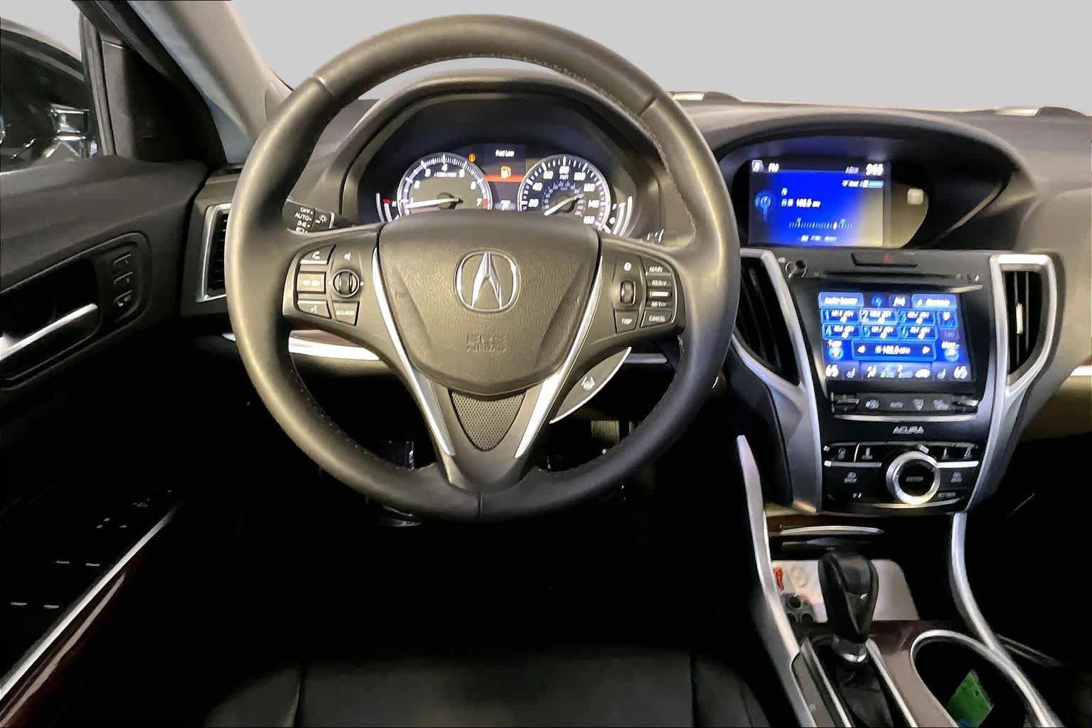 Used 2015 Acura TLX w/ Technology Package FWD image 5