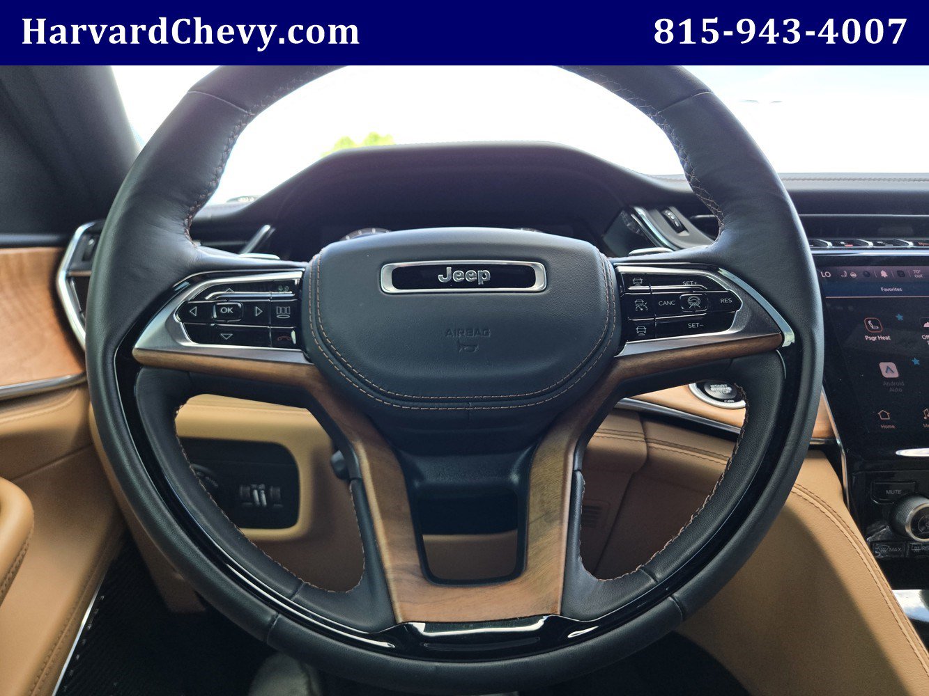 Used 2025 Jeep Grand Cherokee Summit w/ Adv Protech Group IV AWD/4WD image 20