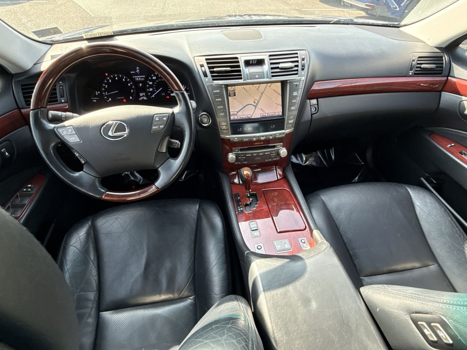 Used 2011 Lexus LS 460 w/ Luxury Value Edition RWD image 23