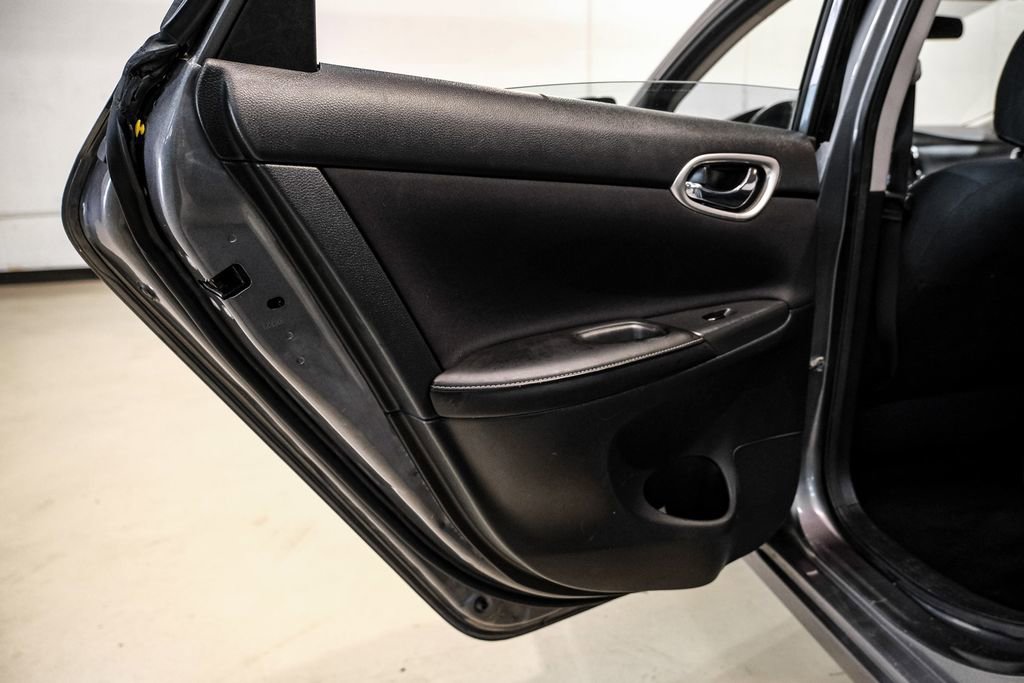 Used 2019 Nissan Sentra SV FWD image 42