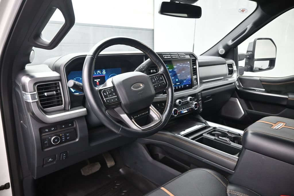 Used 2024 Ford F250 Platinum AWD/4WD image 19