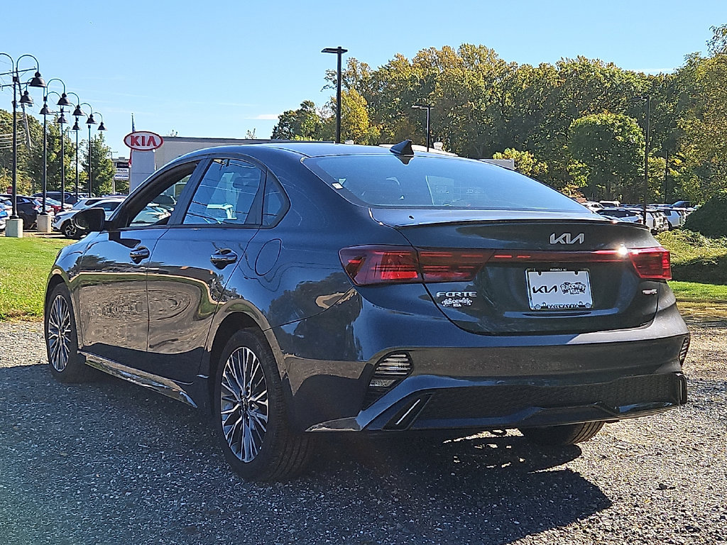 Used 2023 Kia Forte GT-Line FWD image 5
