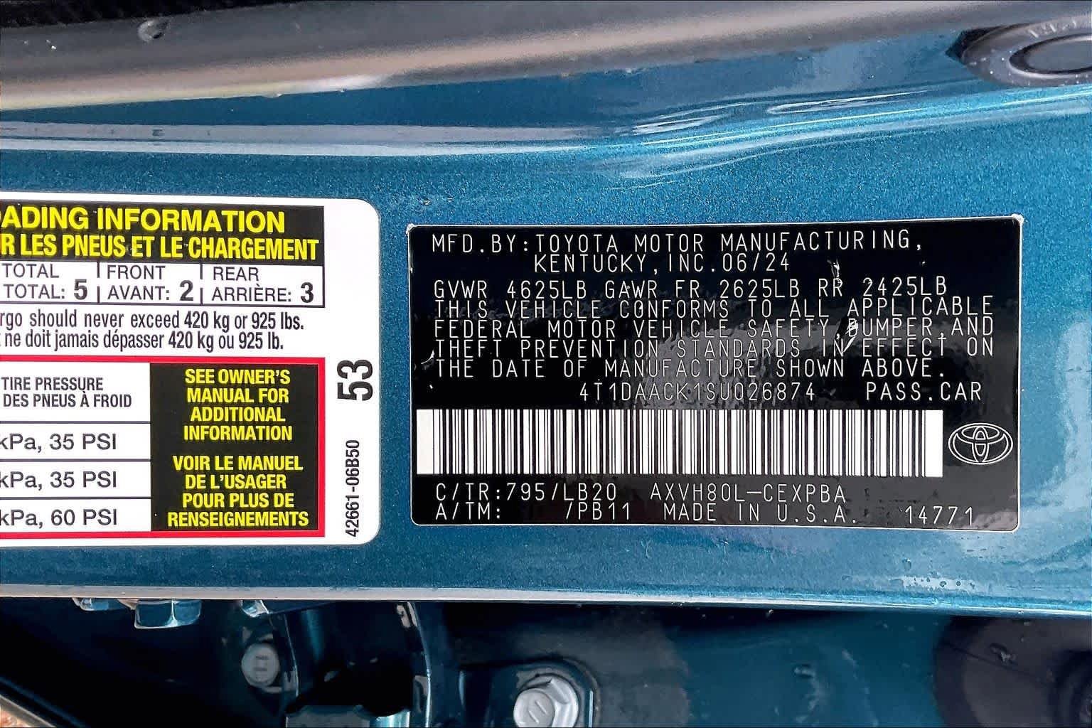 Used 2025 Toyota Camry XSE FWD image 33
