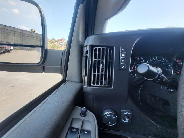 Used 2024 GMC Savana 2500 w/ Driver Convenience Package image 16