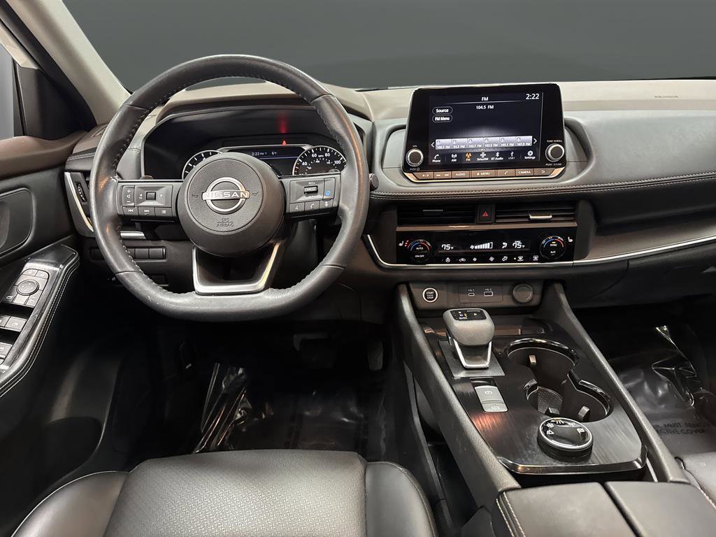 Used 2023 Nissan Rogue SV w/ SV Premium B Package image 5