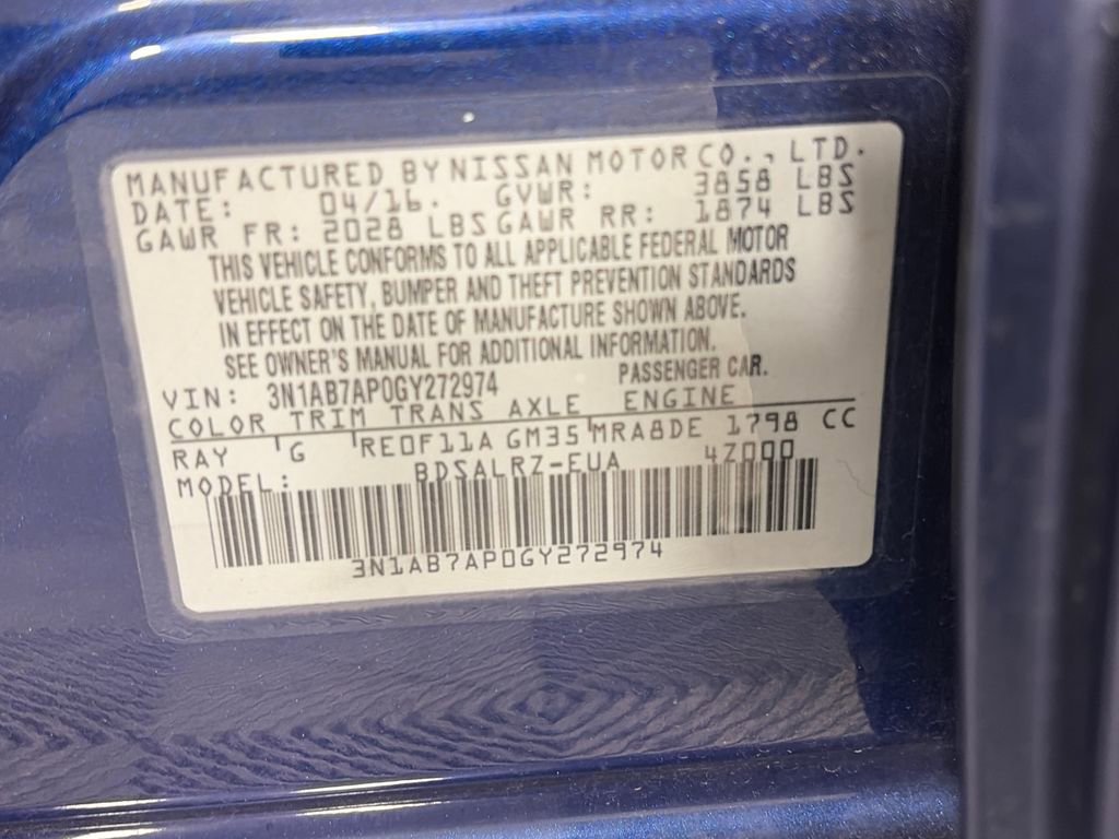 Used 2016 Nissan Sentra SR w/ Driver's Assist Package image 9