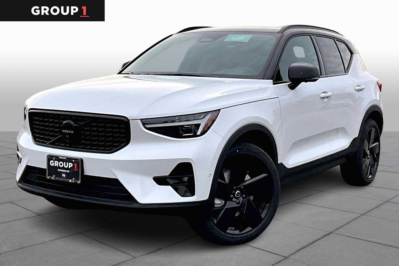 New 2026 Volvo XC40 B5 Ultra w/ Protection Package Premier AWD/4WD image 1