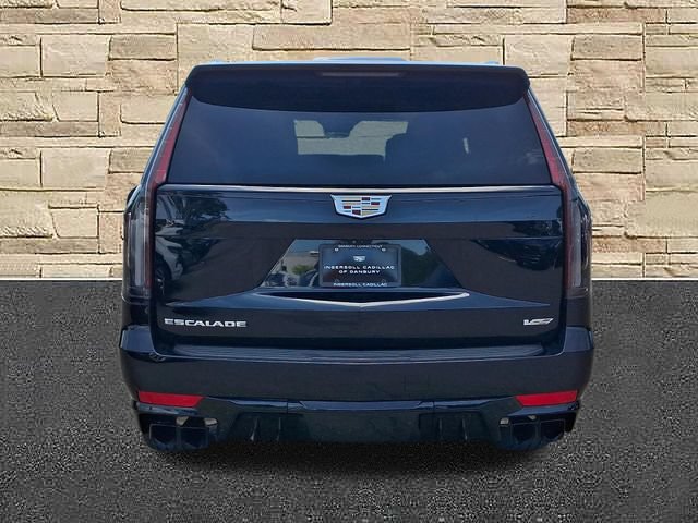 Used 2023 Cadillac Escalade ESV V w/ LPO, Floor Liner Package AWD/4WD image 3