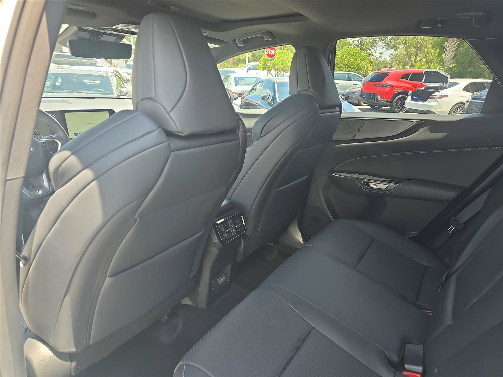Used 2026 Lexus NX 350 F Sport AWD/4WD image 12