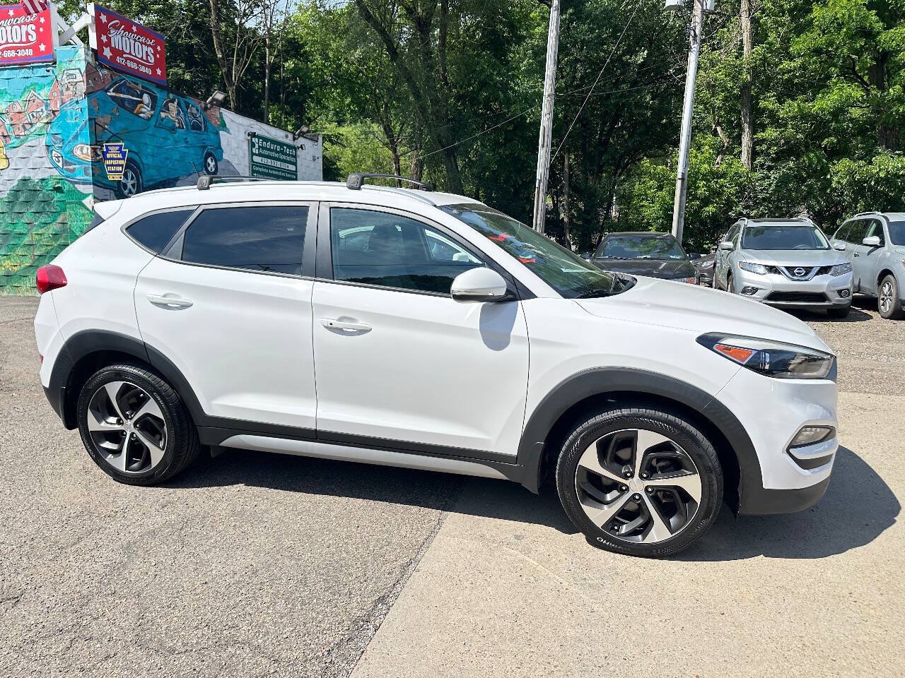Used 2017 Hyundai Tucson Sport AWD/4WD image 1