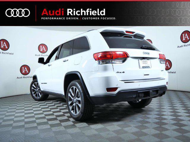 Used 2018 Jeep Grand Cherokee Limited w/ Trailer Tow Group IV AWD/4WD image 6