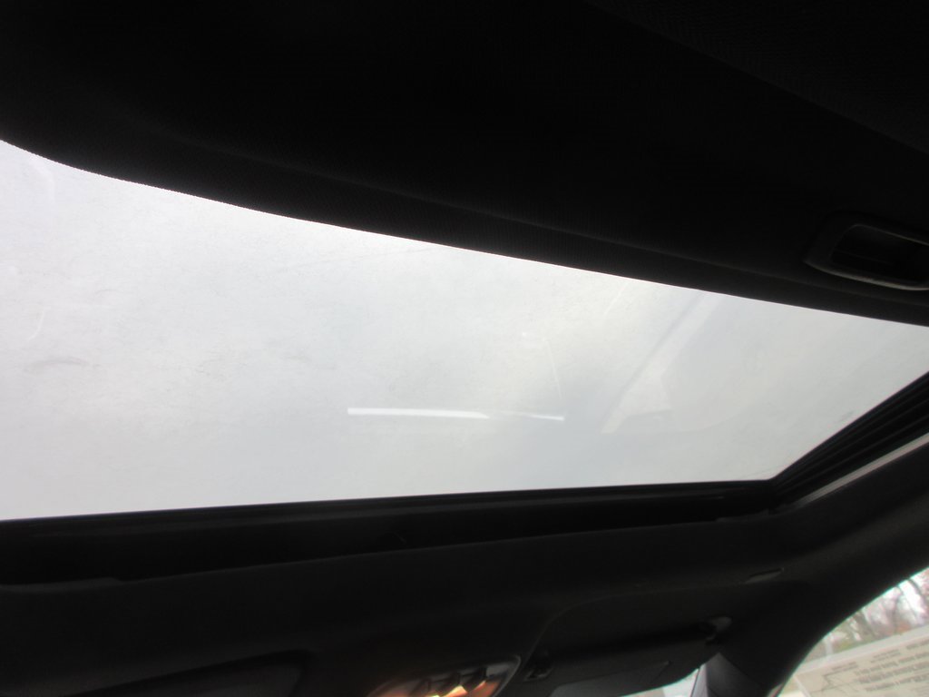 New 2026 GMC Canyon Denali image 15