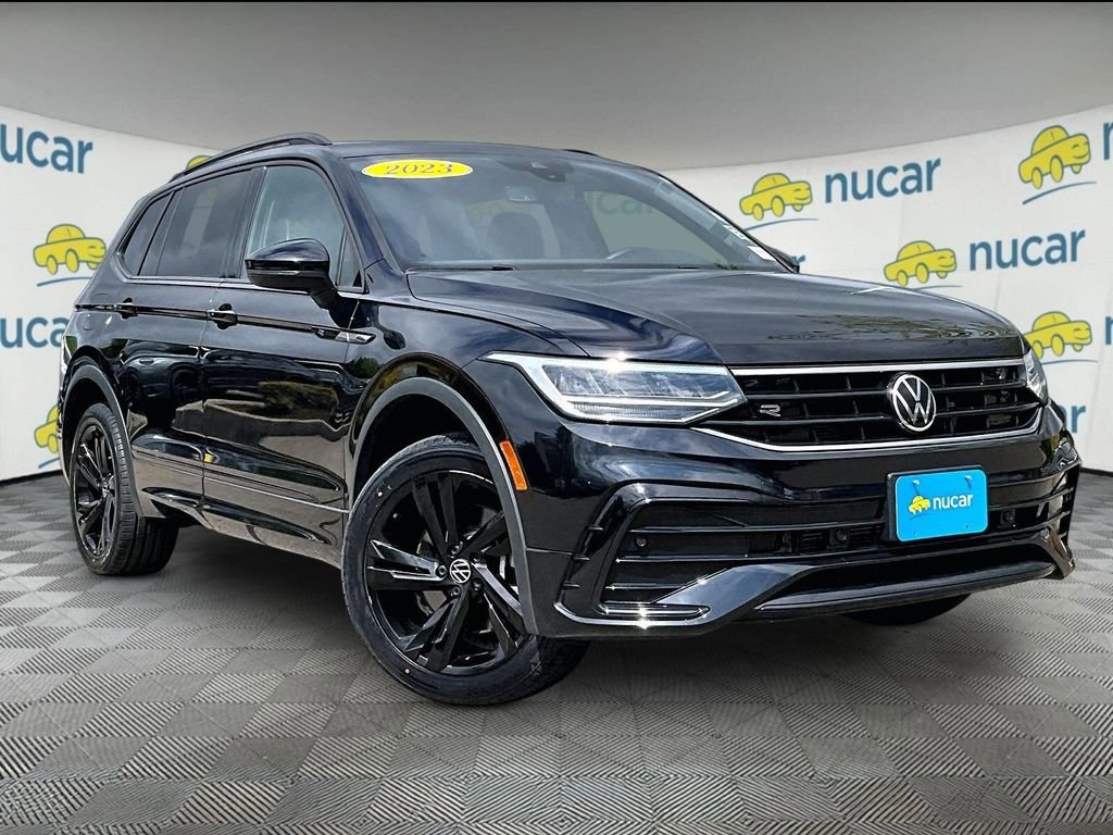Used 2023 Volkswagen Tiguan SE R-Line AWD/4WD image 1