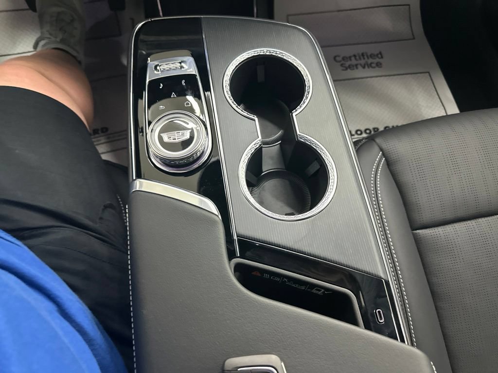 New 2026 Cadillac Lyriq Luxury AWD/4WD image 47