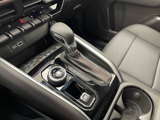 Certified 2024 Chevrolet Colorado Z71 w/ Z71 Convenience Package 2 image 8