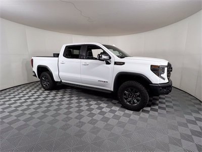 Used 2024 GMC Sierra 1500 AT4X image 2