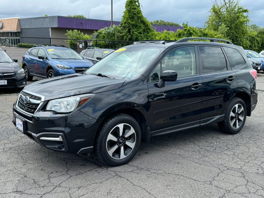 Used 2017 Subaru Forester 2.5i Premium w/ All-Weather Package AWD/4WD image 14