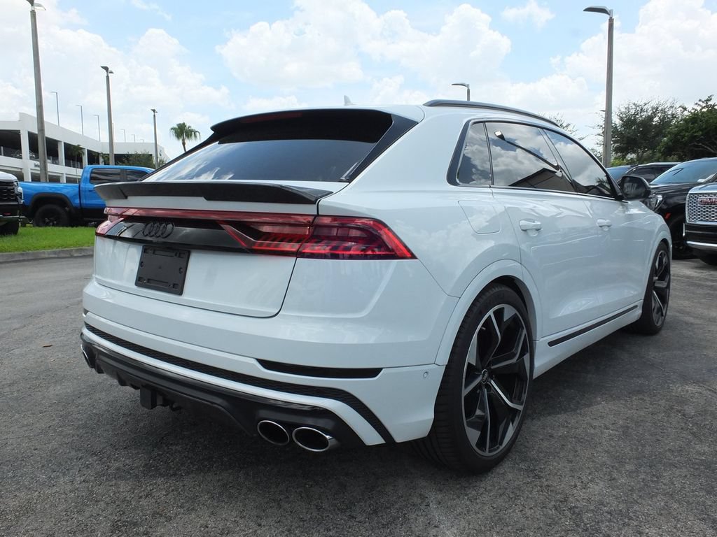Used 2021 Audi SQ8 Prestige w/ Prestige Package AWD/4WD image 9